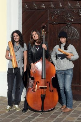 katonigra_kontrabass-baguette_06